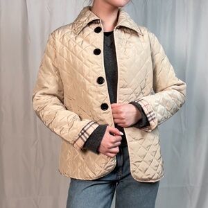 Woman’s Cream Jacket Size S